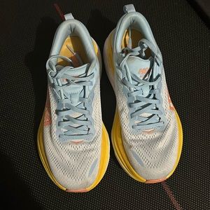 Hoka Bondi 8